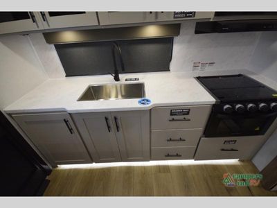 2026 Alliance RV Delta Ultra Lite — photo 13 view
