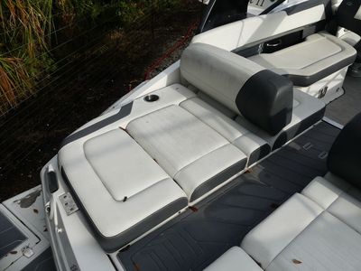 2016 Regal 2500 - Photo 6