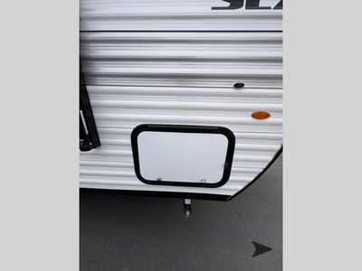 2025 Jayco Jay Flight SLX - Photo 3