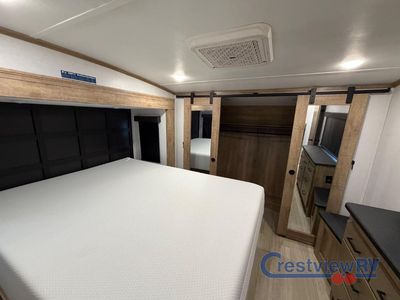 2024 Keystone RV Arcadia - Photo 25