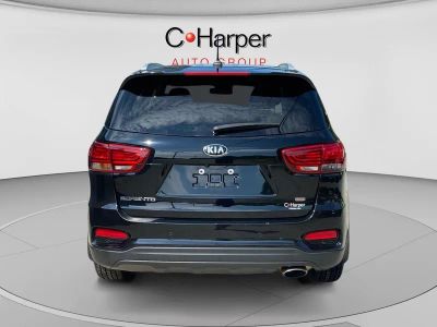 2020 Kia Sorento — interior view