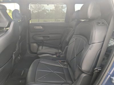 2027 Kia Telluride Hybrid - Photo 18