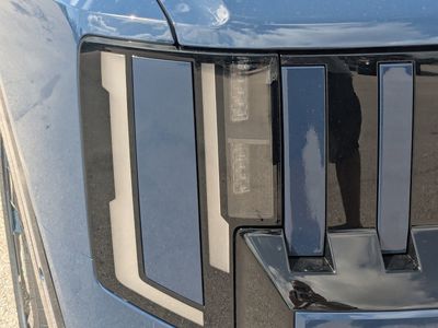 2027 Kia Telluride Hybrid - Photo 10