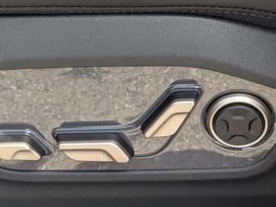 2027 Kia Telluride Hybrid - Photo 25