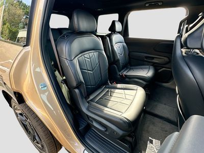 2027 Kia Telluride Hybrid - Photo 30