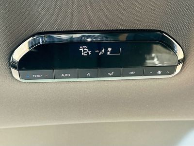 2027 Kia Telluride Hybrid - Photo 27