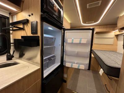 2026 Leisure Travel Vans UNITY — photo 12 view