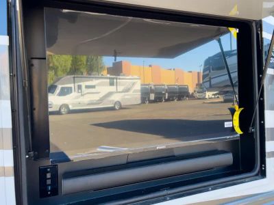 2026 Fleetwood BOUNDER - Photo 24