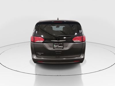 2023 Chrysler Voyager - Photo 6