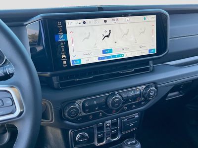 2026 Jeep Wrangler — photo 16 view