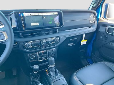 2026 Jeep Wrangler — photo 23 view