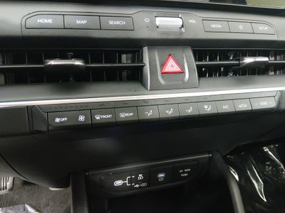 2025 Kia K4 - Photo 18