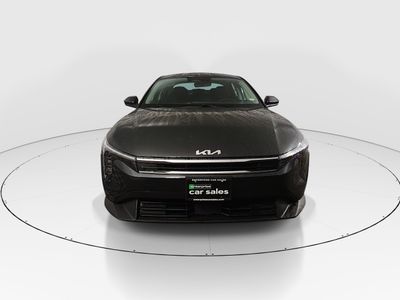 2025 Kia K4 - Photo 2