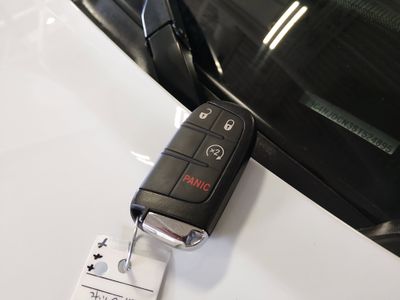 2025 Jeep Compass — photo 15 view