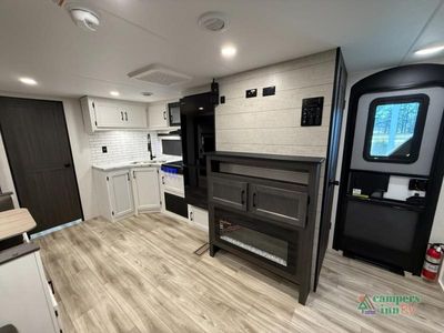 2026 Venture RV Campbound Platinum - Photo 10