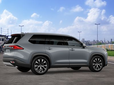 2026 Toyota Grand Highlander Hybrid - Photo 13