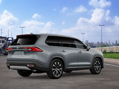 2026 Toyota Grand Highlander Hybrid - Photo 12