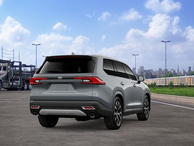 2026 Toyota Grand Highlander Hybrid - Photo 11