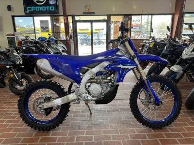 2026 Yamaha YZ450FX — front three-quarter view
