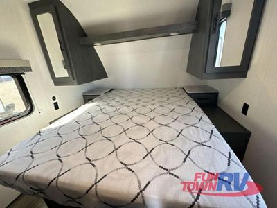 2024 Dutchmen RV Aspen Trail — photo 42 view