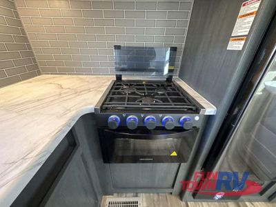 2024 Dutchmen RV Aspen Trail — photo 24 view