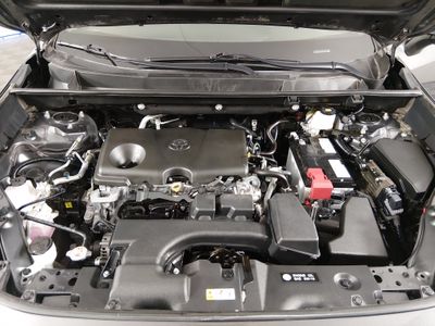 2025 Toyota RAV4 - Photo 9