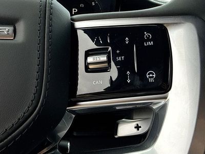2026 Land Rover Range Rover — photo 38 view