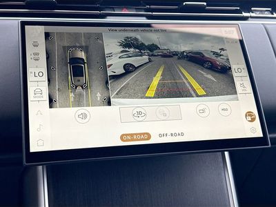 2026 Land Rover Range Rover — photo 33 view