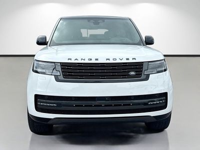 2026 Land Rover Range Rover — photo 8 view
