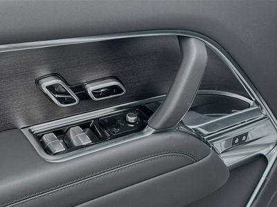 2026 Land Rover Range Rover — photo 23 view