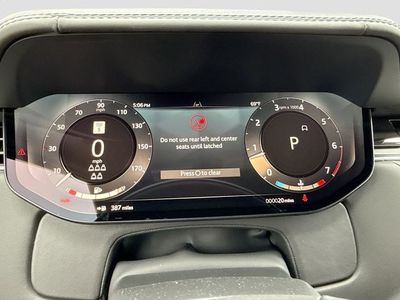 2026 Land Rover Range Rover — photo 40 view