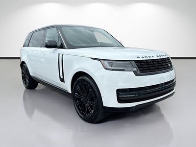 2026 Land Rover Range Rover — photo 7 view