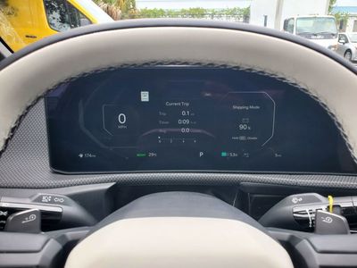 2025 Kia EV6 — photo 17 view