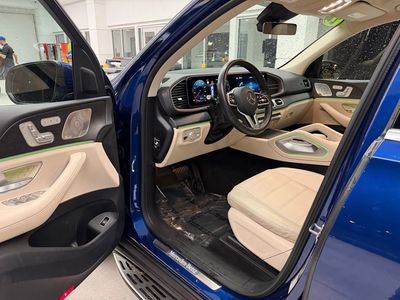 2022 Mercedes-Benz GLS — photo 15 view