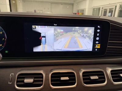 2022 Mercedes-Benz GLS — photo 23 view