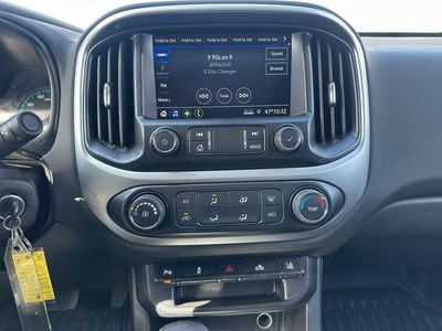 2022 Chevrolet Colorado - Photo 15