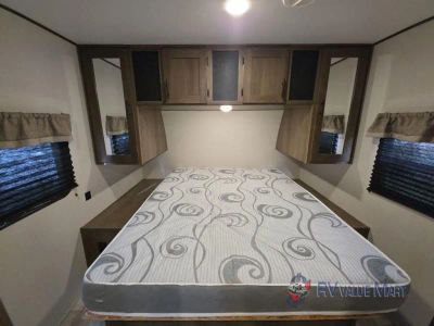 2021 Prime Time RV Avenger — photo 23 view