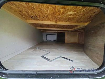 2021 Prime Time RV Avenger — photo 8 view