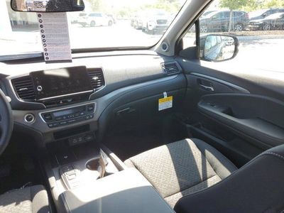 2026 Honda Ridgeline — photo 16 view