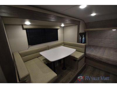 2026 Coachmen RV Catalina Summit Series 7 — photo 15 view