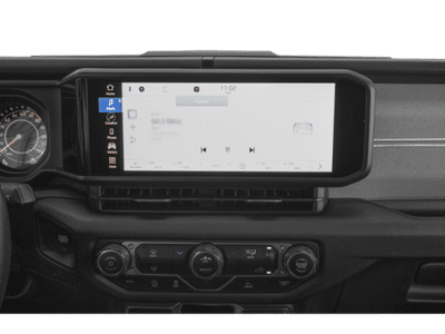 2026 Jeep Wrangler — photo 7 view