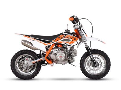 2026 Kayo KMB 60 — front three-quarter view