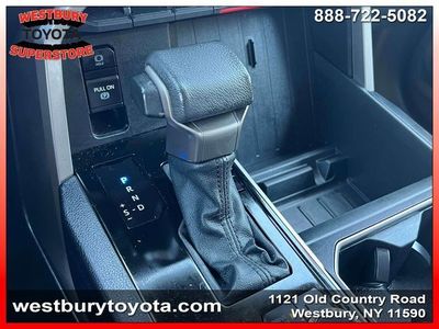 2022 Toyota Tundra - Photo 32