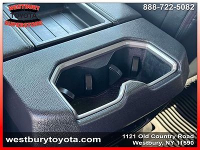 2022 Toyota Tundra - Photo 18