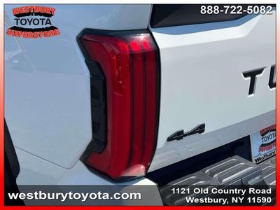 2022 Toyota Tundra - Photo 13