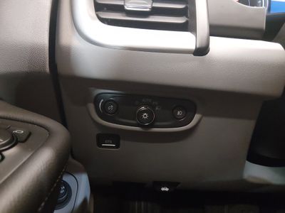 2024 GMC Terrain — photo 13 view