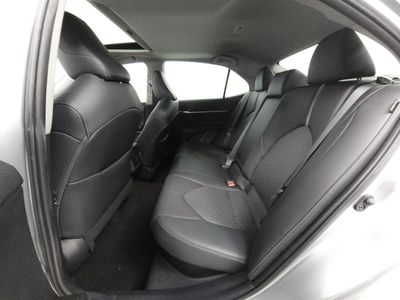 2022 Toyota Camry Hybrid - Photo 6