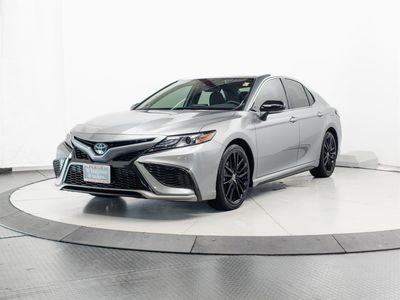2022 Toyota Camry Hybrid - Photo 3