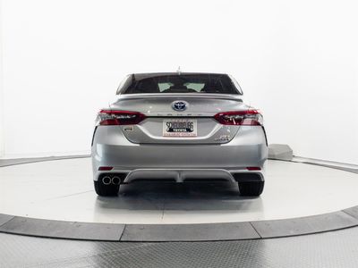 2022 Toyota Camry Hybrid - Photo 10