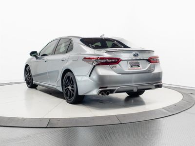 2022 Toyota Camry Hybrid - Photo 9